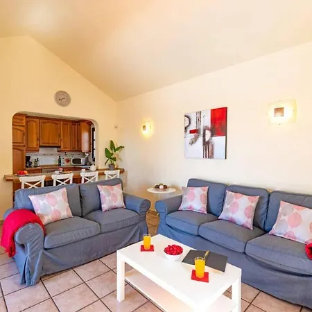 Casa Luisa, Charming 3 Bed In Matagorda Villa