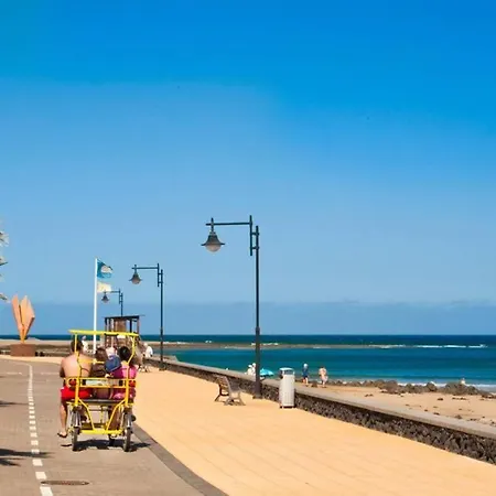 Vila Casa Luisa, Charming 3 Bed In Matagorda Puerto del Carmen (Lanzarote)